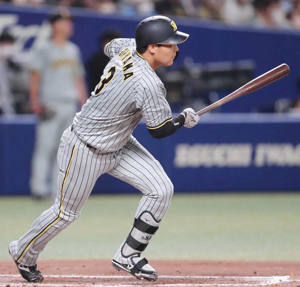 阪神・大山　“幻惑スライス秘打”名手・大島も捕れず満塁一掃三塁打「エラーして迷惑かけました」