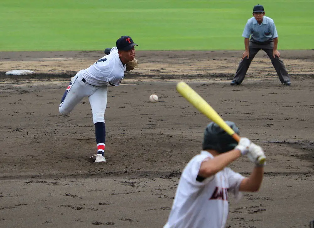 滝川二のプロ注目右腕・坂井、5回を6K1失点好投　オリスカウトも高評価「指先などの感覚が素晴らしい」