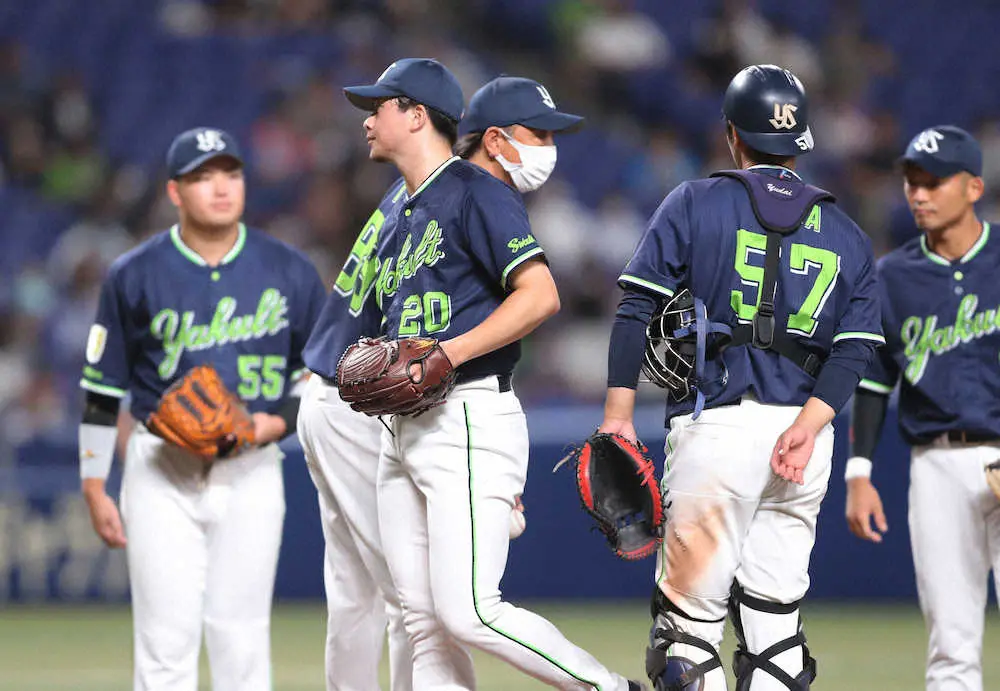 ヤクルト“コロナ禍”でリリーフ陣崩壊…3点リードからの逆転負けは今季初　村上30号も空砲に