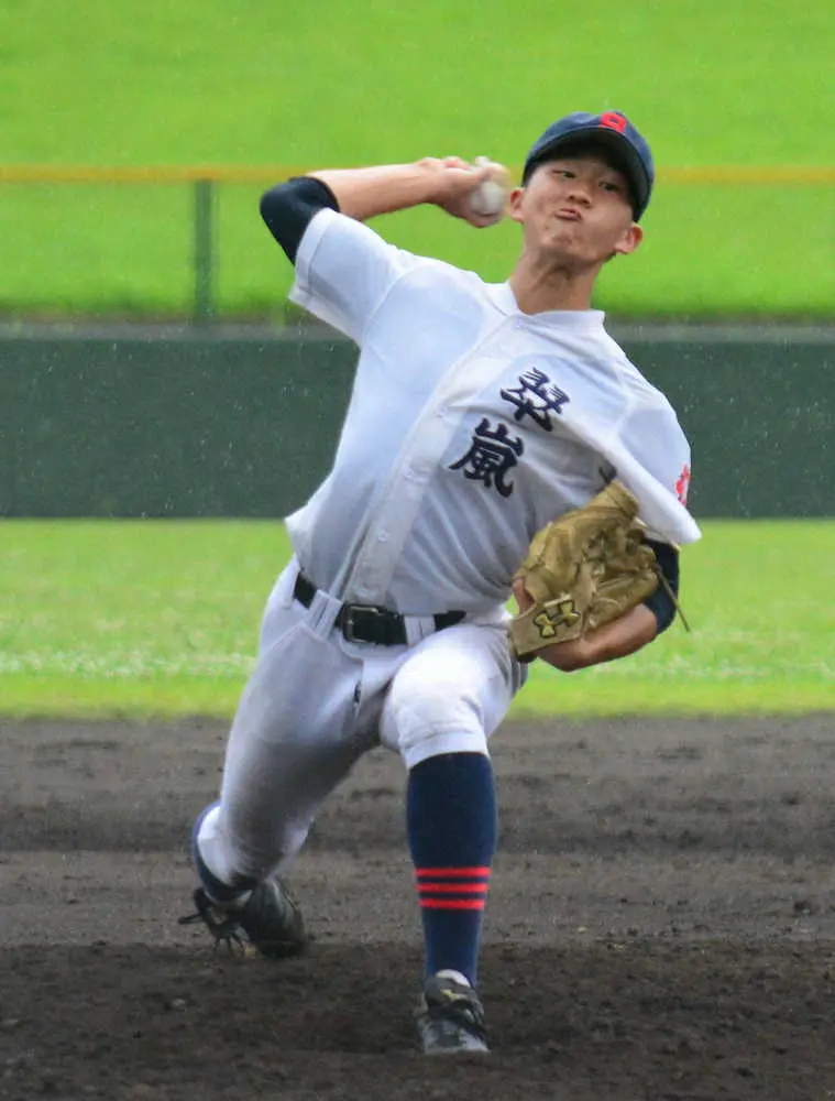 横浜翠嵐が初戦突破　マレーシア育ちの右腕・木村が「人生初完投」