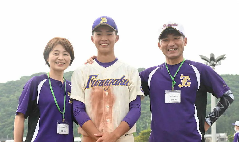 主将と生徒会長の二刀流　古川学園・伊藤大斗が決勝打　父が甲子園出場を果たした東北にリベンジ誓う