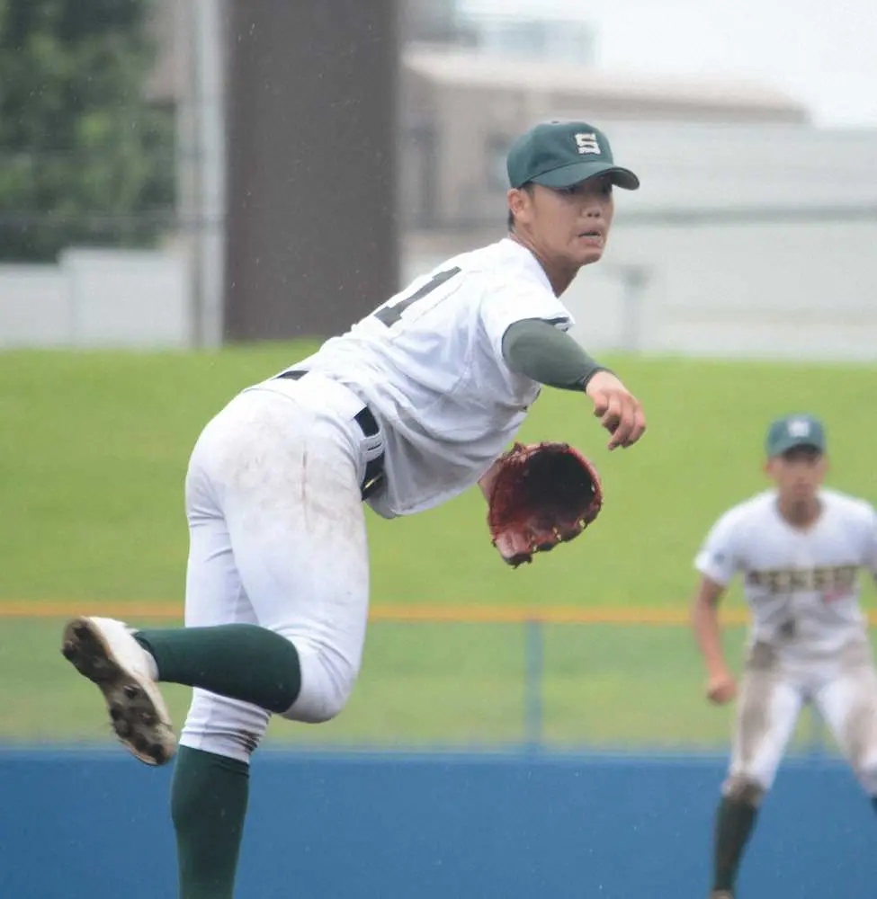 千葉に新たな剛腕　専大松戸の2年・平野大地が150キロ計測　1回無失点で試合締める　夏の高校野球