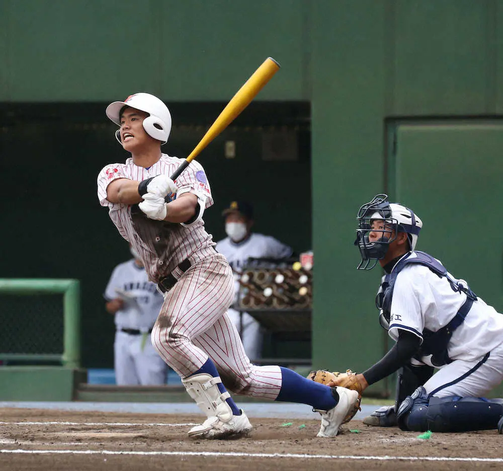 山村学園・坪井、高校通算36号　3安打2打点で8強けん引