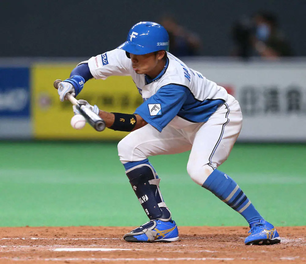 日本ハム・中島がプロ野球21人目の通算250犠打達成　同点劇を見事演出