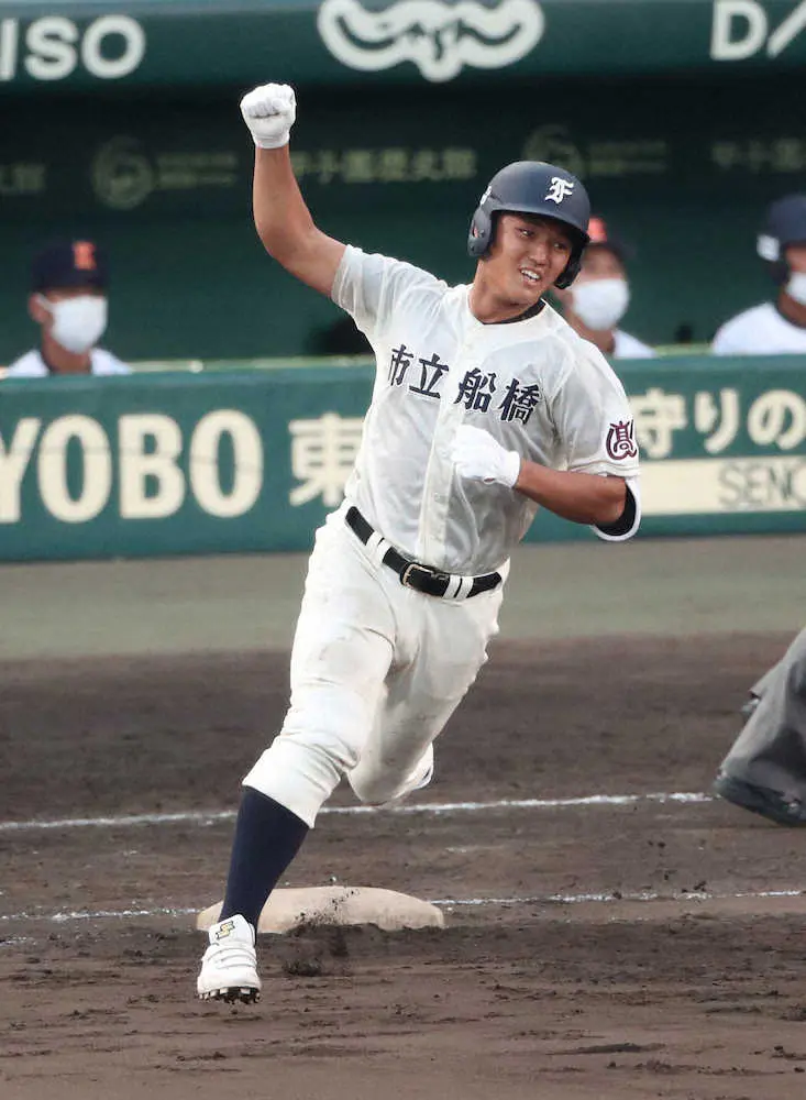 市船橋・片野、プロ注目の4番が勝利引き寄せる特大弾「打った瞬間いったと」次の敦賀気比戦へ早くも闘志