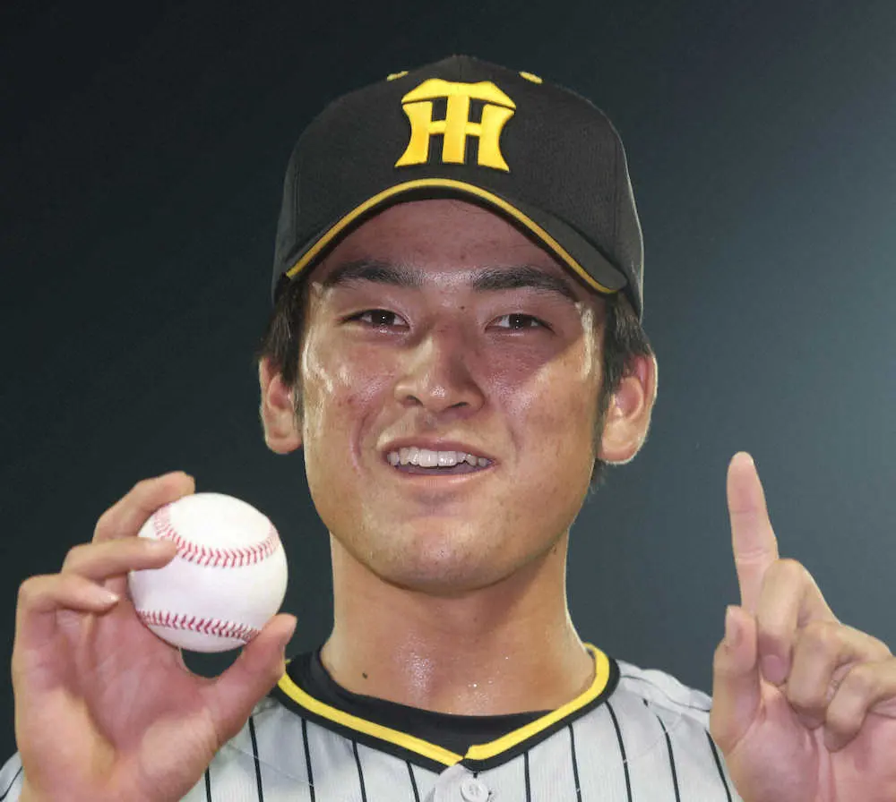 阪神高卒2年目19歳・高寺の第一歩　記念ボールは家族へ…1軍13打席目プロ初安打が適時二塁打