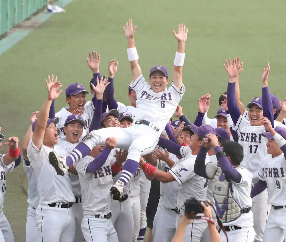 【阪神大学野球】天理大・友杉、ドラフト前に4季連続優勝に貢献！胴上げに「申し訳ない気持ち」