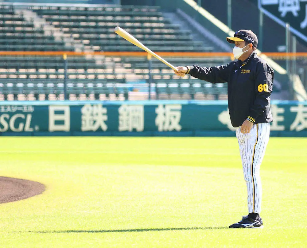 【内田雅也の追球】得点増への阪神・岡田監督の「考え方」　狙い球を絞り四球を増やす
