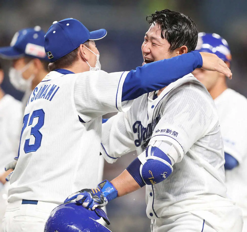 【画像・写真】中日・三ツ俣に“まだまだできる”の声　トライアウトで1安打&堅守「何とか1本打てたのでうれしい」