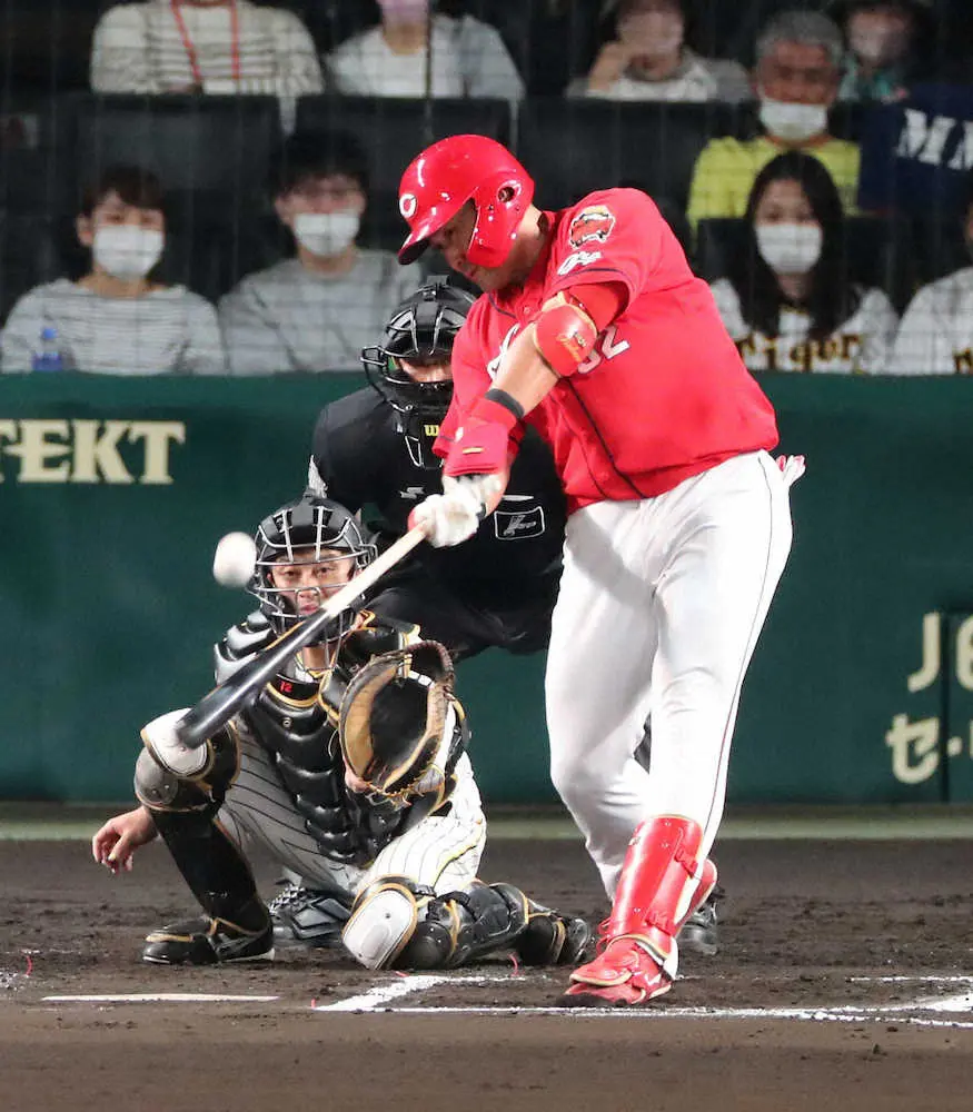 広島・末包、紅白戦で両軍唯一のマルチ　前日は新井監督らから打撃指導受け即実践「内容は良かった」