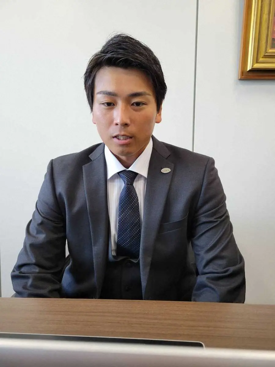 巨人・喜多190万円増650万円で更改　正捕手争いへ丸から「1年間活躍するためのメンタリティー」学ぶ