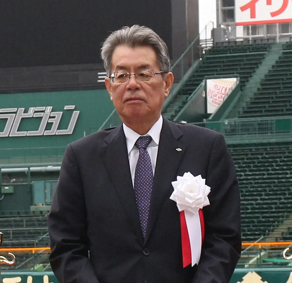 阪神電気鉄道の秦雅夫代表取締役社長