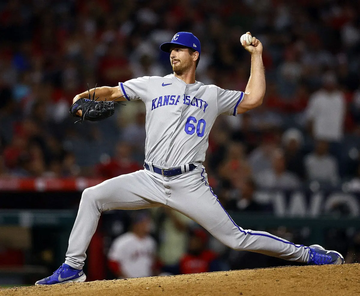 【画像・写真】巨人“大谷斬り左腕”27歳グリフィン獲得発表「優勝奪回へ全力を尽くします」年俸1億円、背番29