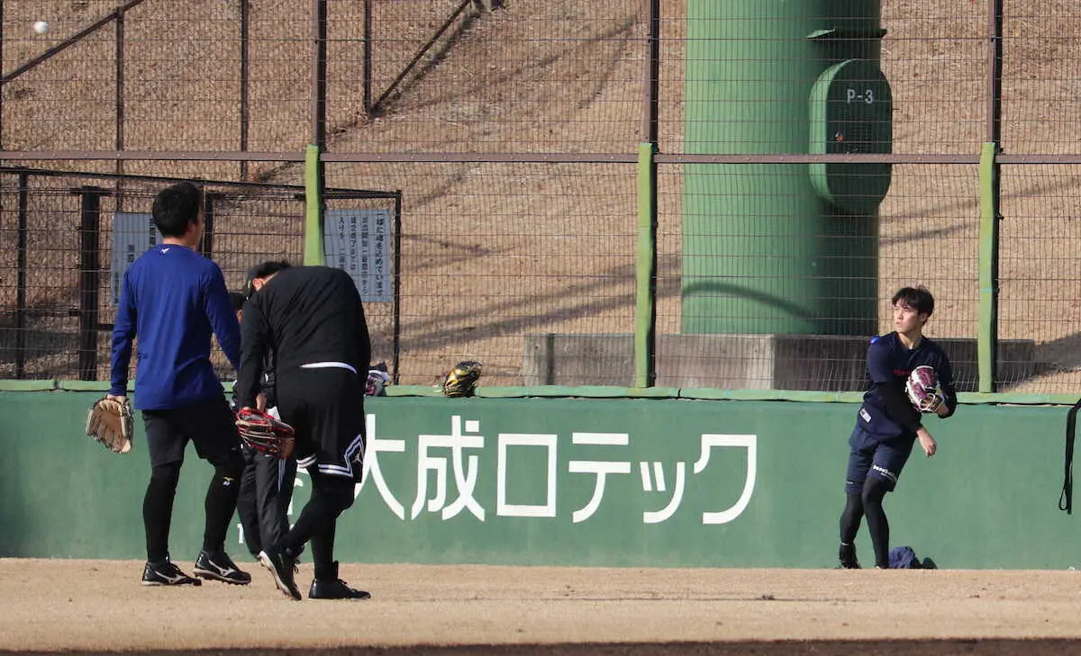 【画像・写真】ネクストブレーク候補の巨人・京本　準Vセンバツで「人生変わった」　支配下へ大勢自主トレ同行で急成長