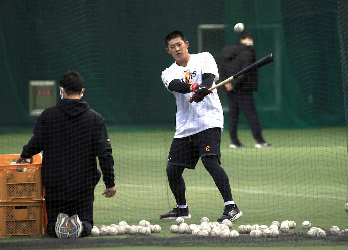 巨人・増田陸　スイングの鬼に　4日連続スイング数トップでアーリーワーク断トツの計7100回