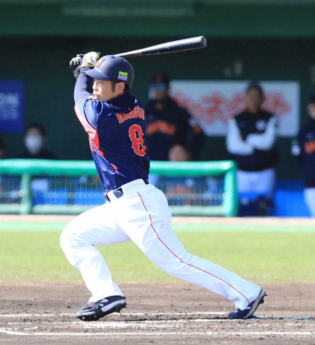 【侍ジャパン】近藤が2安打1四球　前日から6打席連続で出塁　持ち味発揮