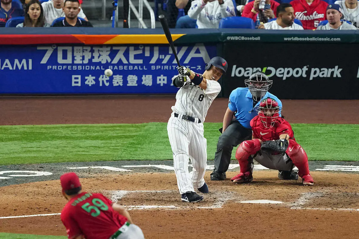 侍・近藤　7回2死から右前打で出塁、吉田の同点弾呼んだ「マサが打ってくれて、いい一本になった」