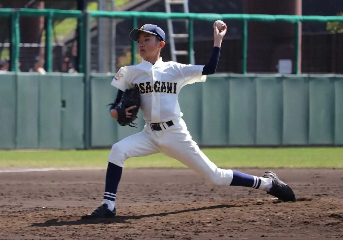 【画像・写真】＜大相模中―高田中・戴星学園＞好リリーフで勝利に貢献した大相模中の高井