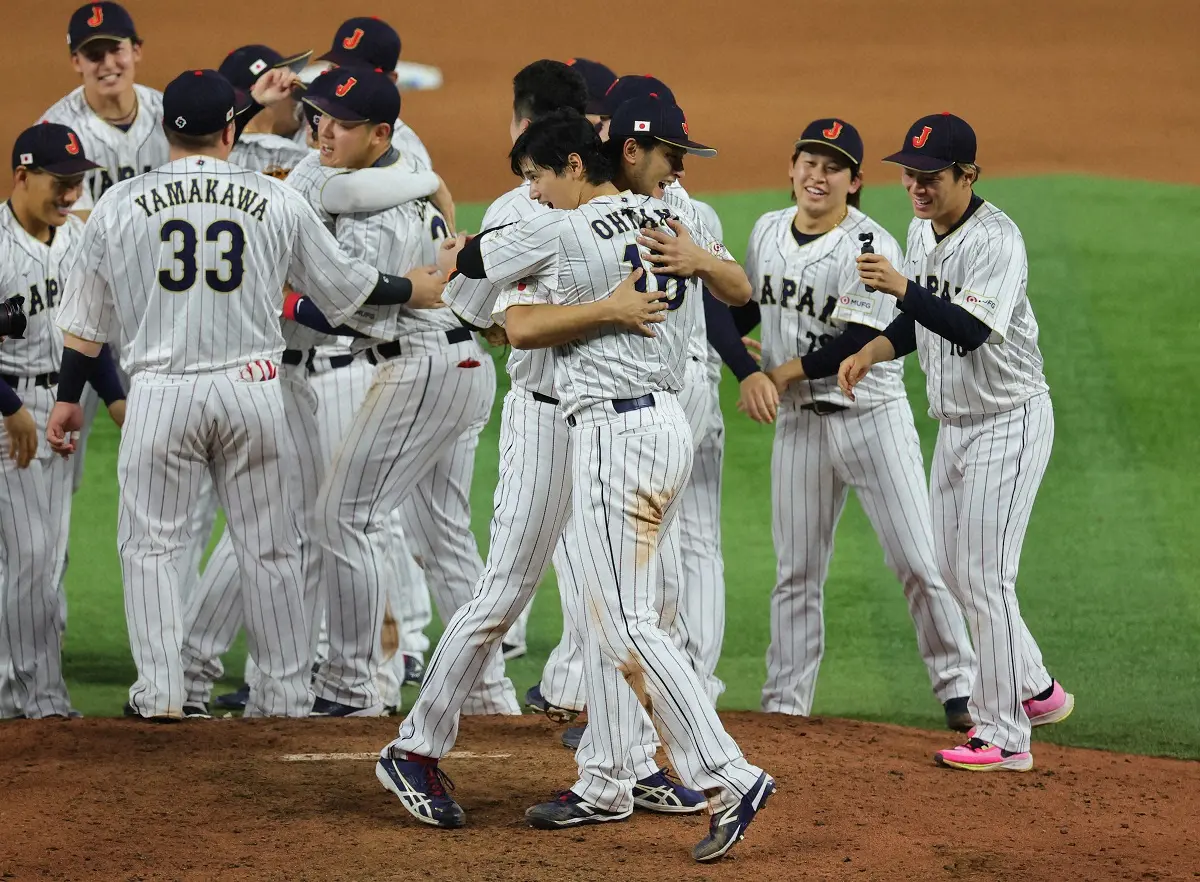 【画像・写真】侍・栗山監督　最後のダルビッシュ投入は「決勝戦の日、球場に行ったら…」戸郷、高橋宏起用の理由も明かす