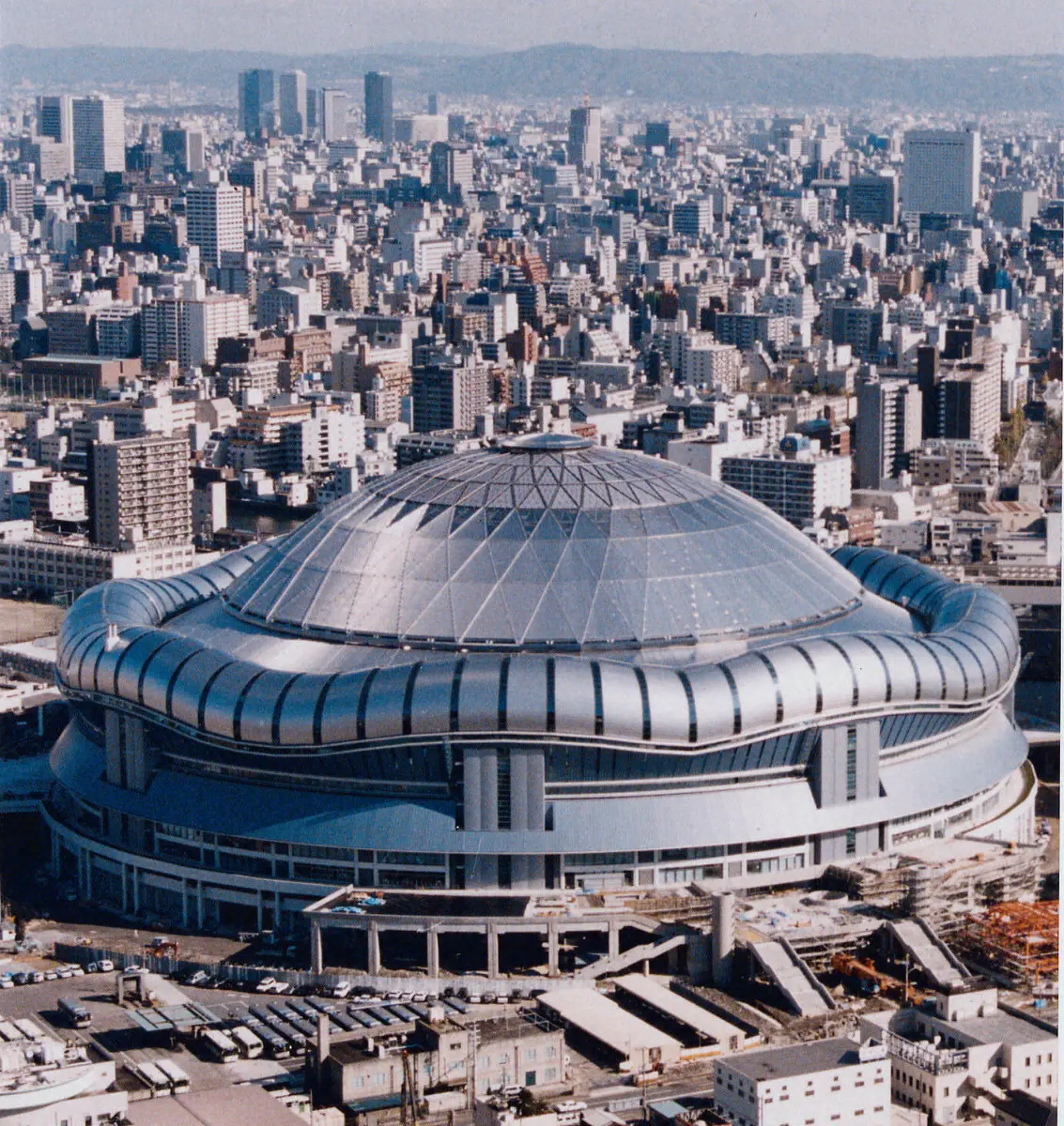 【新球場初戦の歴史（8）1997年・大阪ドーム】雨で流れて“開幕試合”猛牛打線が爆発し逆転勝利