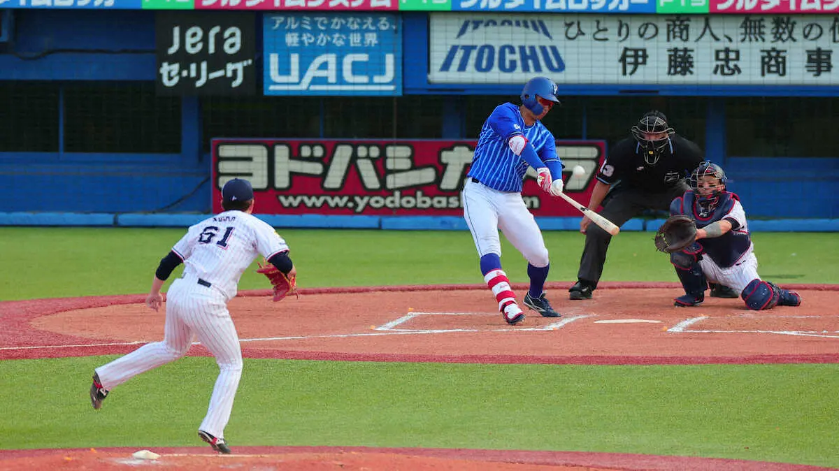 DeNA　京田が移籍後初アーチ　7回にソロ本塁打を放ち「風に感謝です」