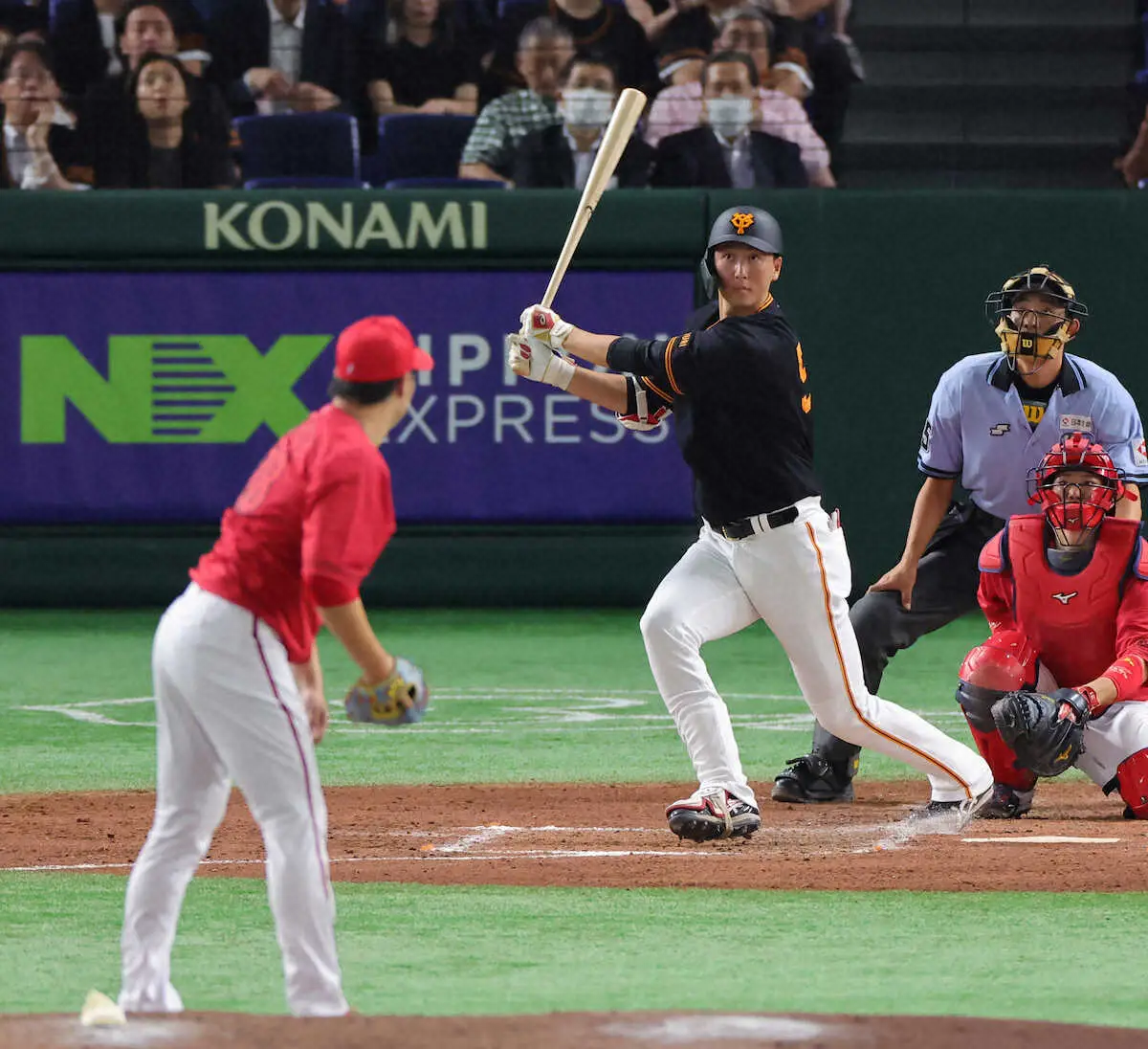 巨人・秋広　中田と2度目師弟アベック弾！「手本を見せてもらったので、自分もと」