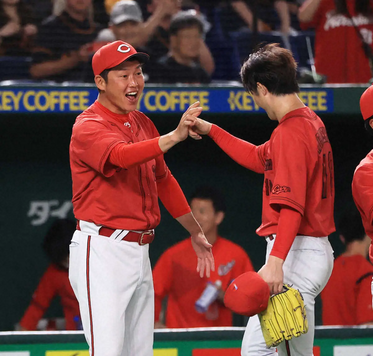 龍馬離脱の広島　今後の4番に新井監督「フレキシブルにやります」12日はデビッドソンが不発