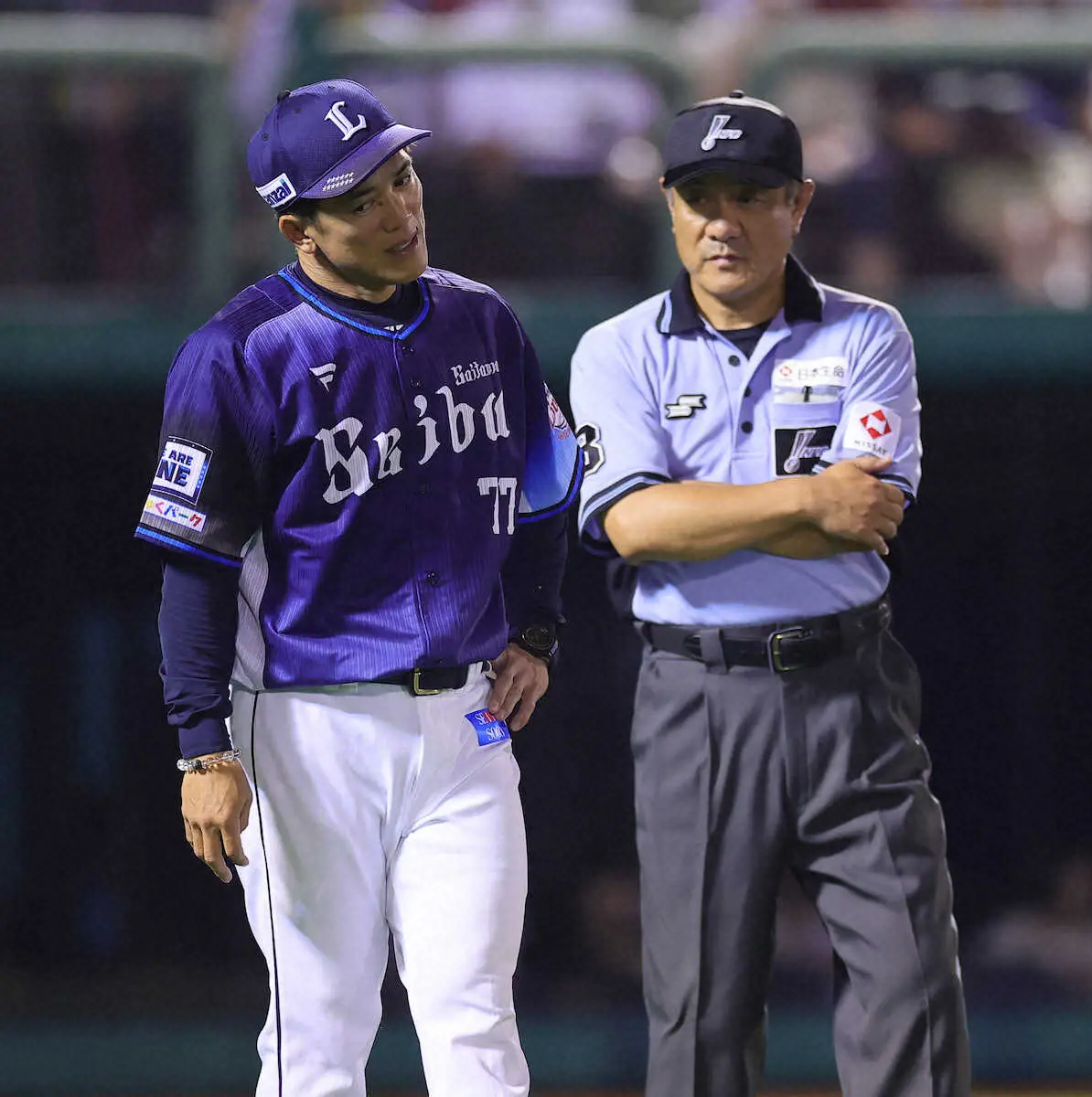 【画像・写真】西武・松井監督走塁妨害巡り猛抗議も判定変わらず　進塁認められず無得点