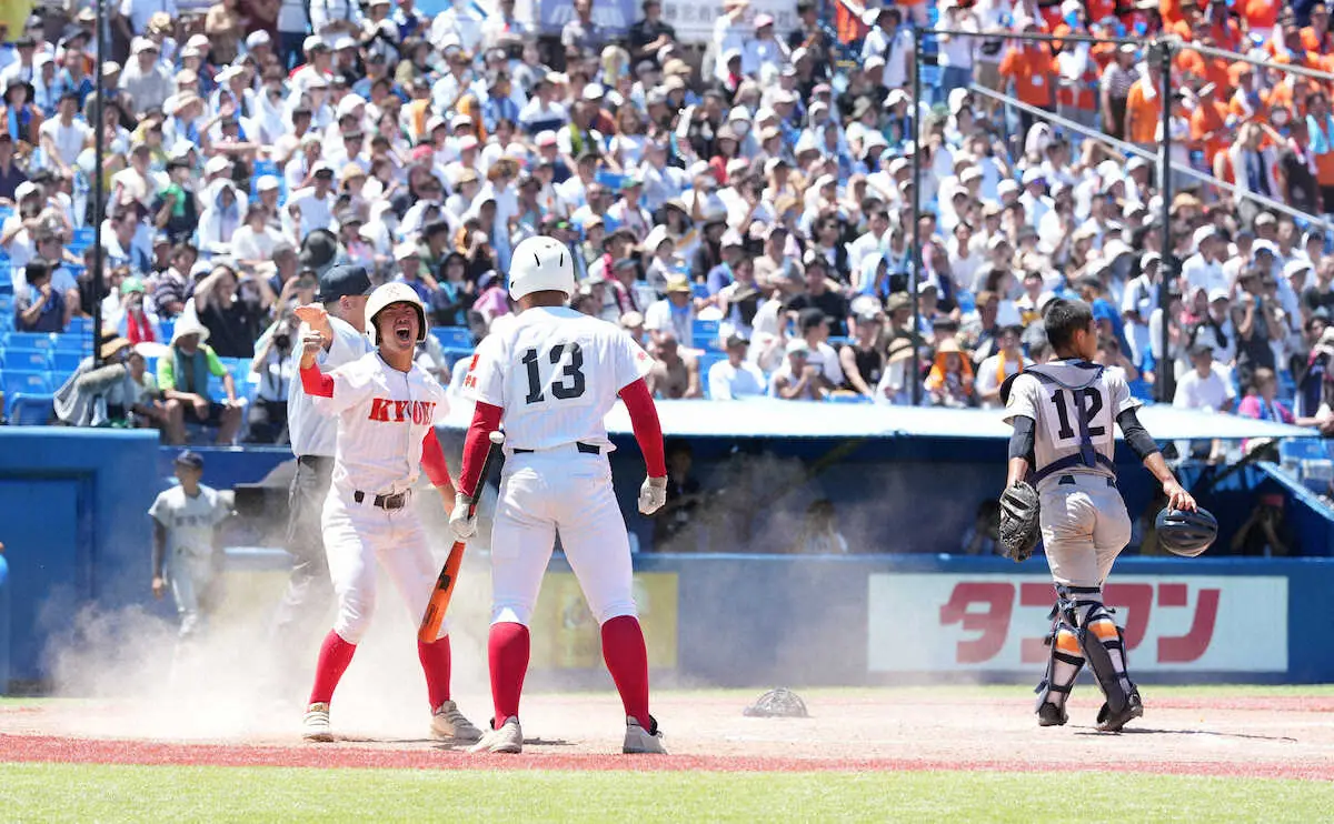 【画像・写真】ミラクル共栄学園　準決勝に続き9回2死から劇的逆転で甲子園初切符!