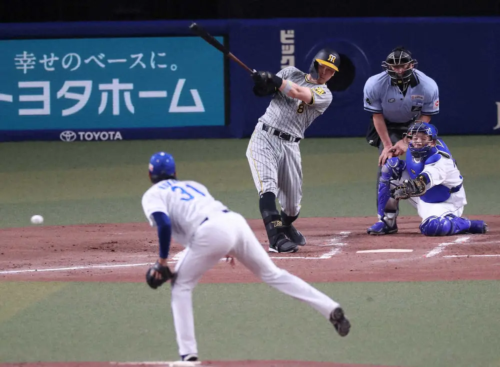 阪神・佐藤輝が3年目で200打点に到達　岡田監督超えでドラフト制以降球団初　6度目V撃で決めた