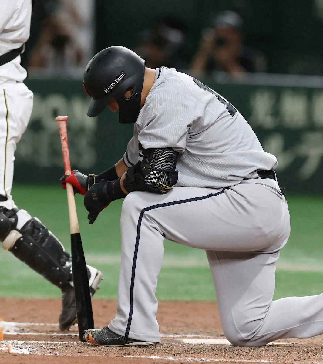 意表ついた“カジのカーブ”　阪神・梅野「インサイド押し込めて対になるボールが生きた」