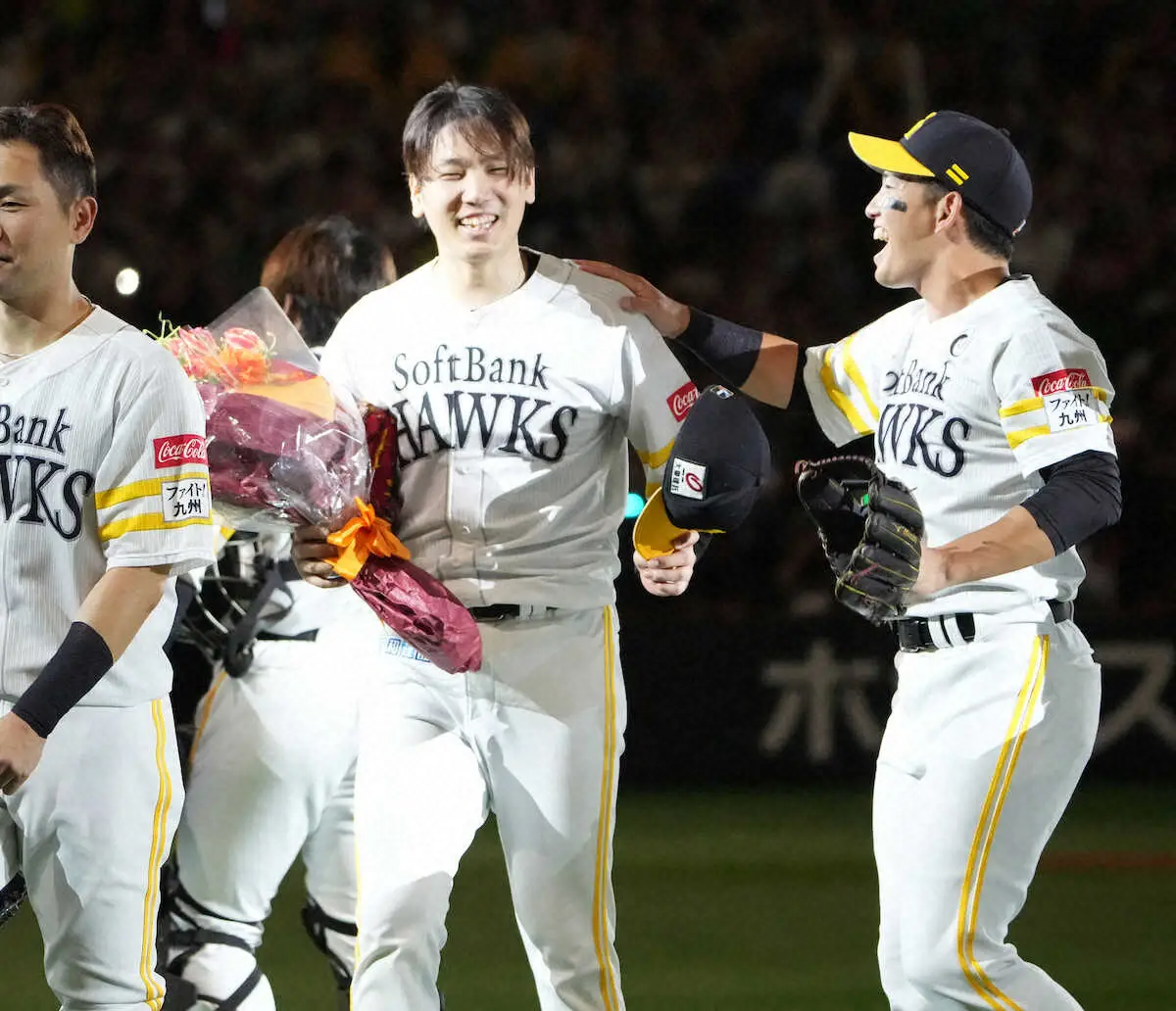 【画像・写真】ソフトB石川　都立高出身選手初めての偉業！　プロ野球史上88人目、99度目のノーヒットノーラン