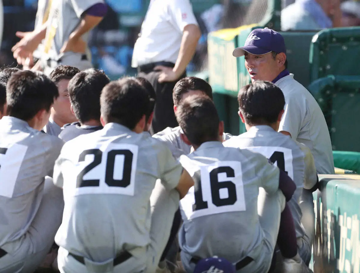 花巻東・佐々木監督　3年生へ「麟太郎がいたので昔から知っている子達。ずっと野球やれてうれしかった」