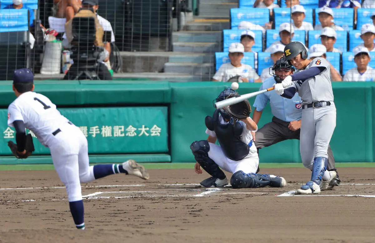 【甲子園】慶応・加藤　決勝の逆転3点二塁打「左中間へのイメージができていた」