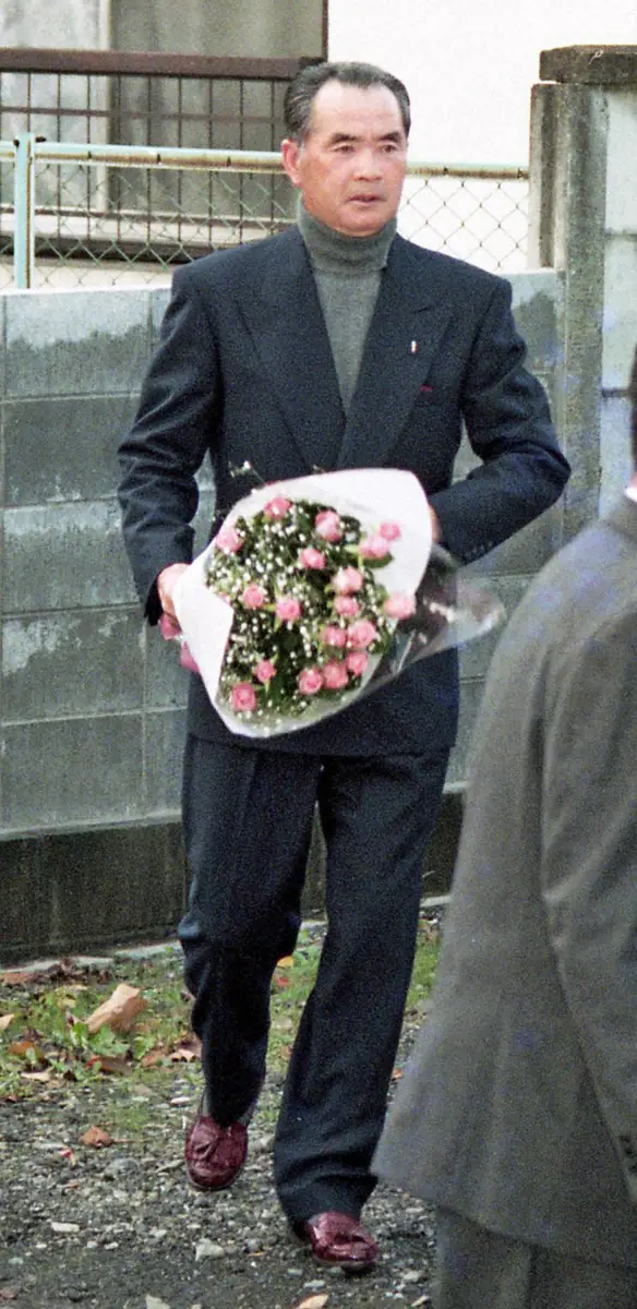 1993年11月、ＦＡ宣言していた槙原の自宅に長嶋監督がバラの花束を持って訪問した
