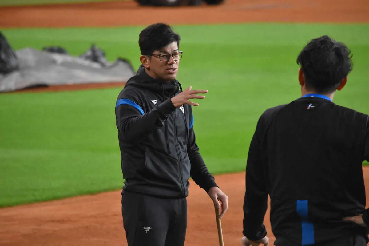 日本ハム　主力投手回復に向けブルペン禁止令　建山投手コーチ「しっかり土台つくりたい」
