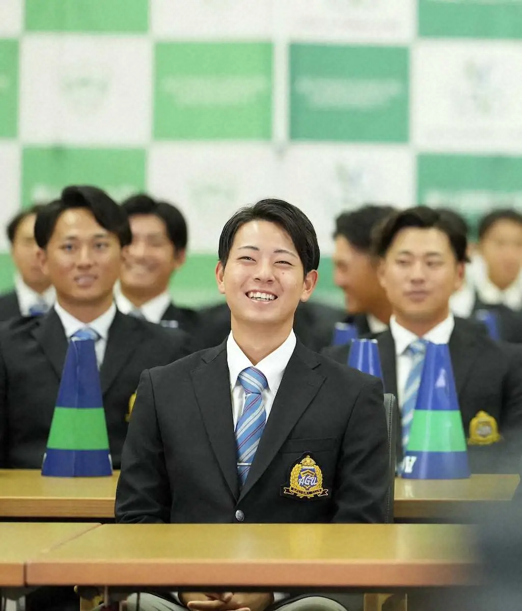 【ドラフト会議】青学大・下村　セ王者・阪神の1位指名に笑顔「頭が真っ白」「関西魂で頑張ります」
