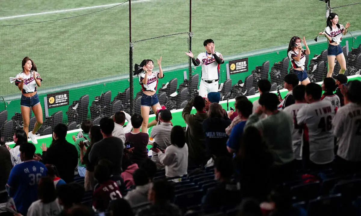【アジチャン】韓国、台湾美人チアが集結！内野席ステージからダンスパフォ
