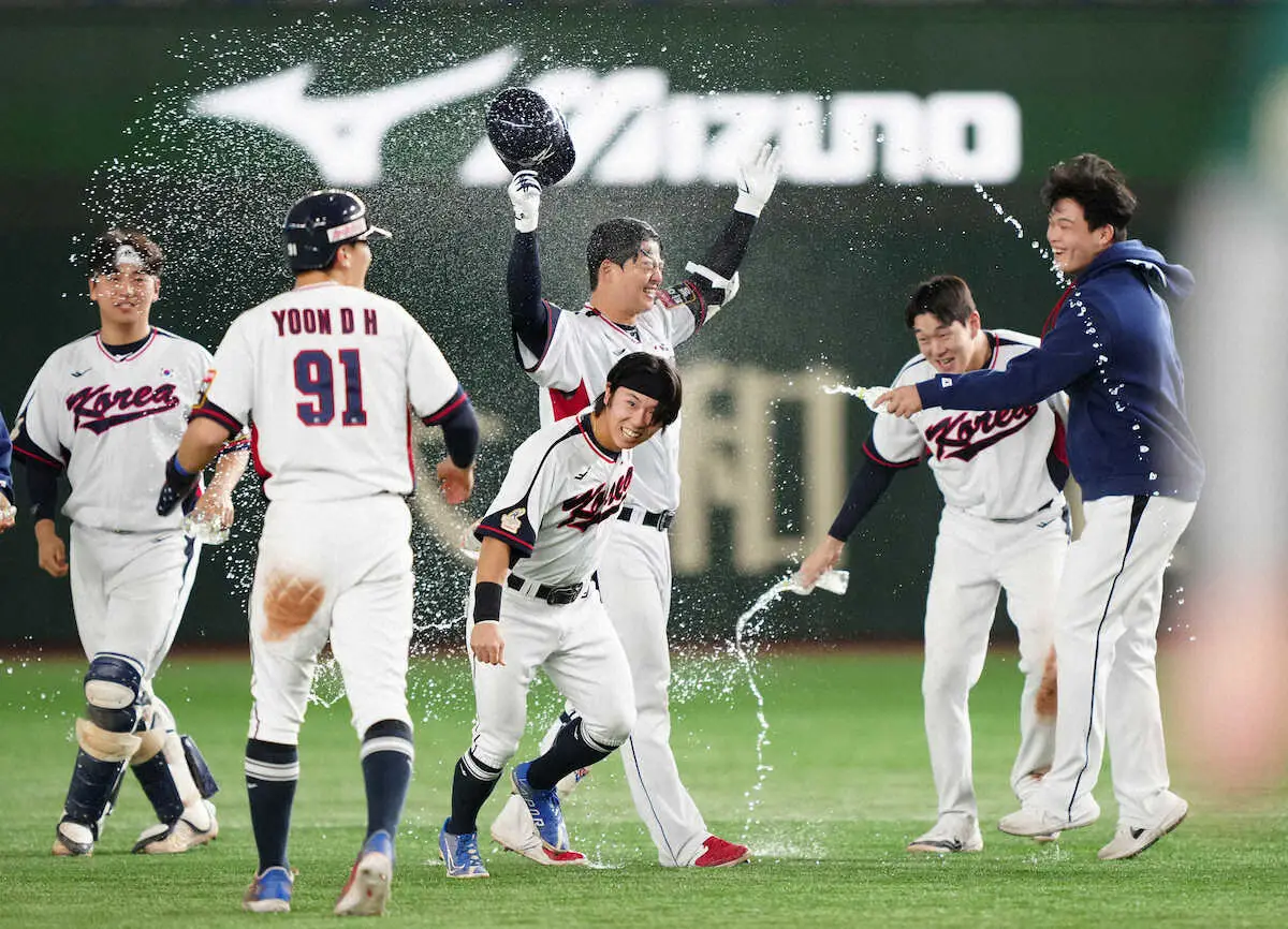 【画像・写真】韓国　10回タイブレークでサヨナラ勝ち！日本戦は「韓国最高の投手」李義理が先発