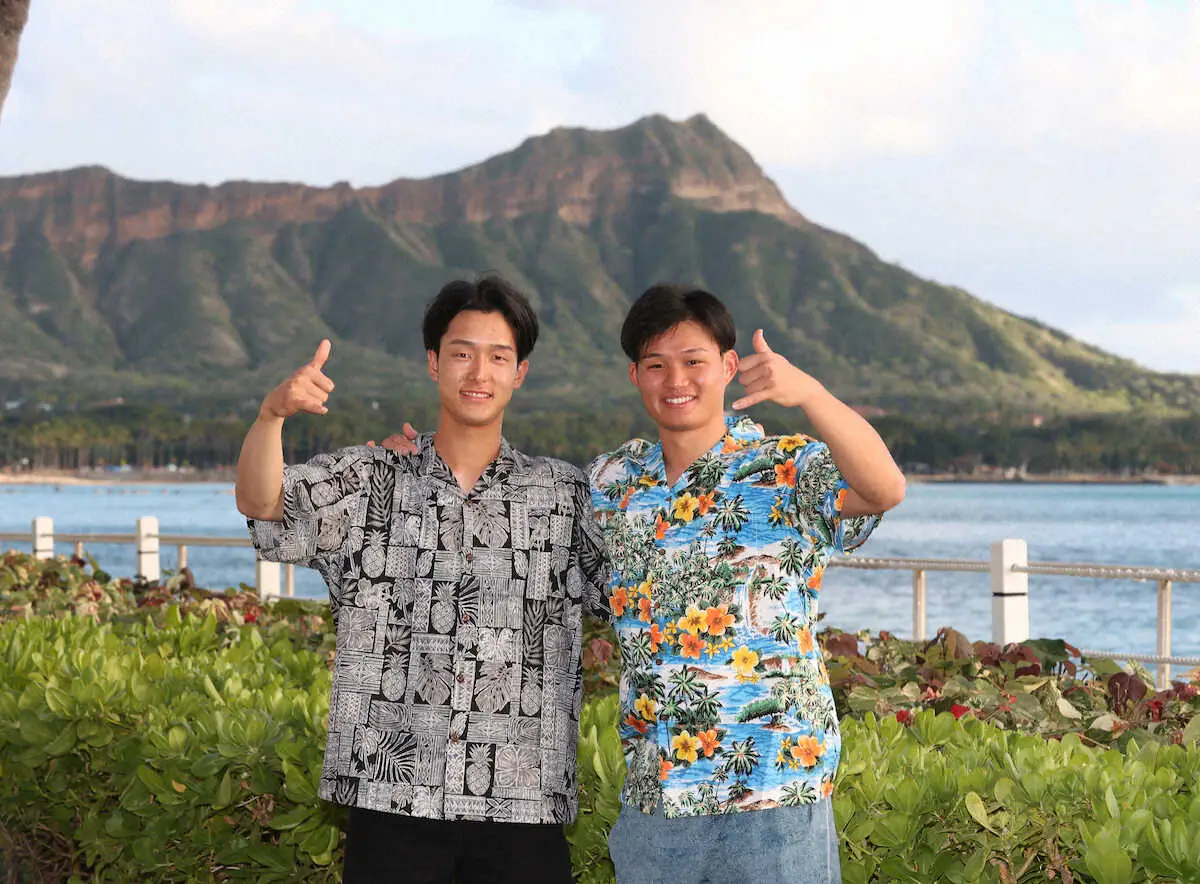 阪神・小幡　森下とお立ち台共演であるポーズ公約「ハワイで得たポーズということで」