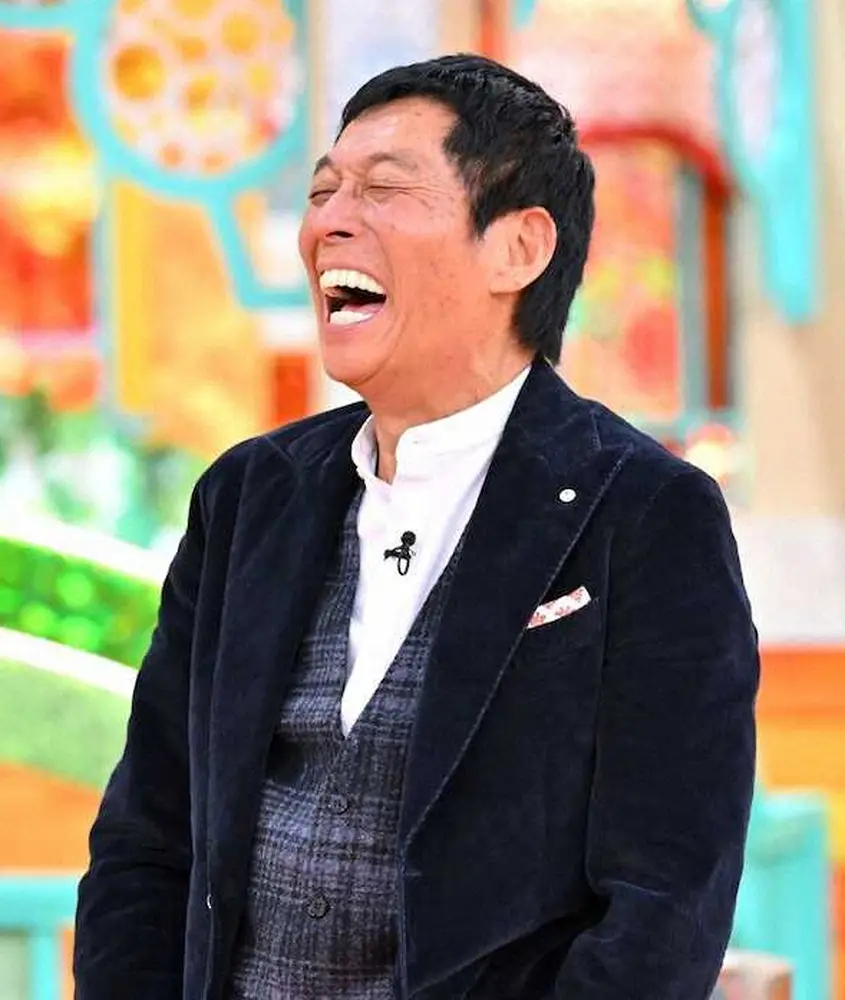 MBSテレビ「痛快！明石家電視台正月SP　阪神タイガース　イチバンは誰だ！？」で爆笑する明石家さんま