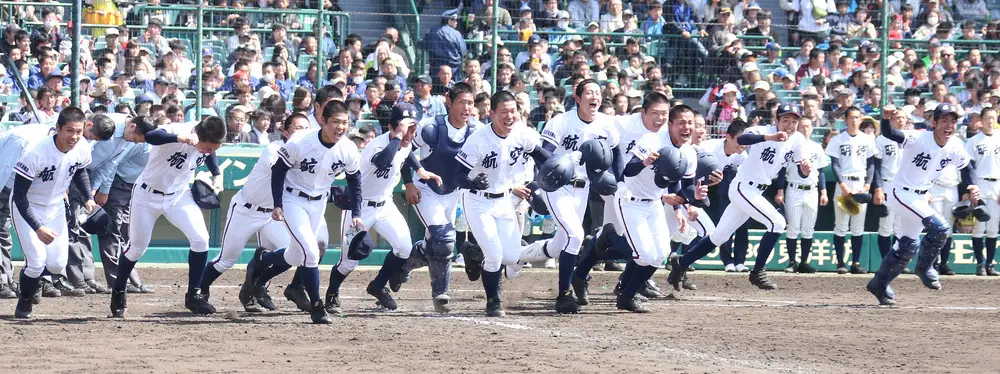 日本航空石川　4月から山梨へ一時避難　来春選抜出場候補の野球部、避難長期化なら…ファン「どうなる？」