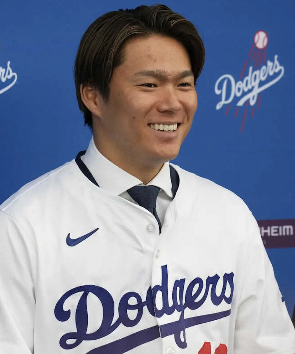 山本由伸がド軍19歳韓国人右腕SNSに登場　元背番号18投手との笑顔の2ショットに「最高の写真」