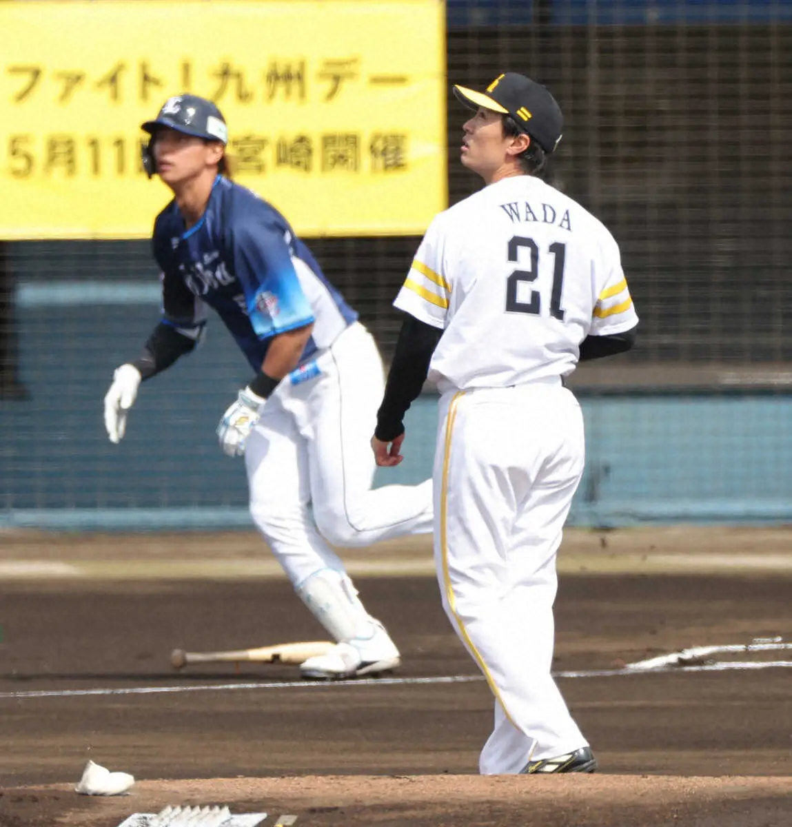 ＜ソ・西＞初回、西川に先頭打者本塁打を浴びる和田（撮影・岡田　丈靖）
