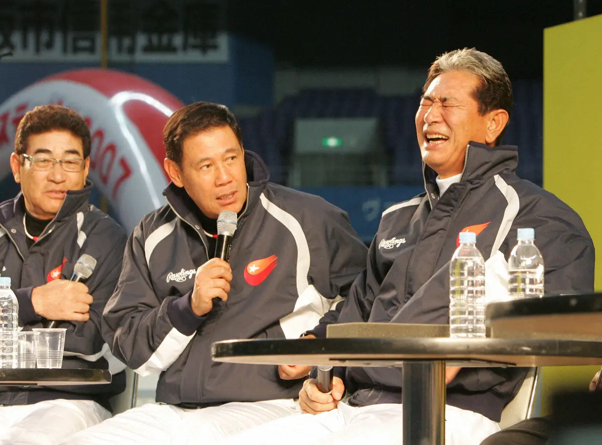 北京五輪の野球代表壮行会で法大OB「何で田淵が監督で星野が投手コーチじゃないんだ！」噛みつく