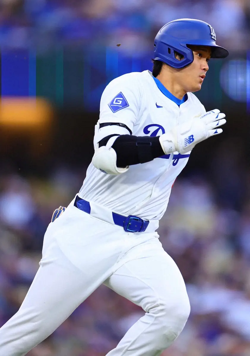 大谷翔平　開幕50試合で打率.350、10本塁打、10盗塁以上は史上5人目　過去2人はMVP獲得