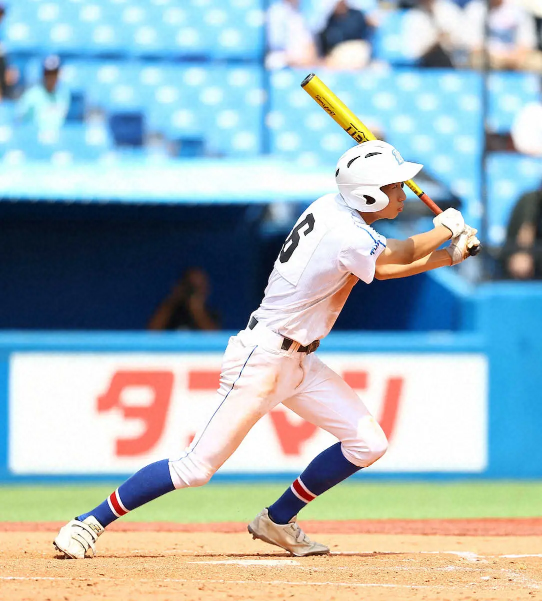 錦城学園の元横浜・吉見Jr幹太　高校初本塁打がランニング弾　7回コールド大勝導いた