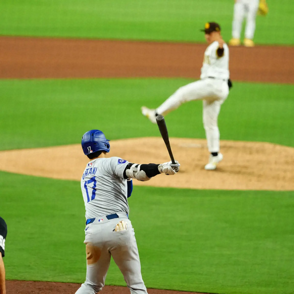 大谷翔平　第3打席は松井裕樹から空振り三振　初回は日本選手最多4戦連続盗塁となる二盗に成功