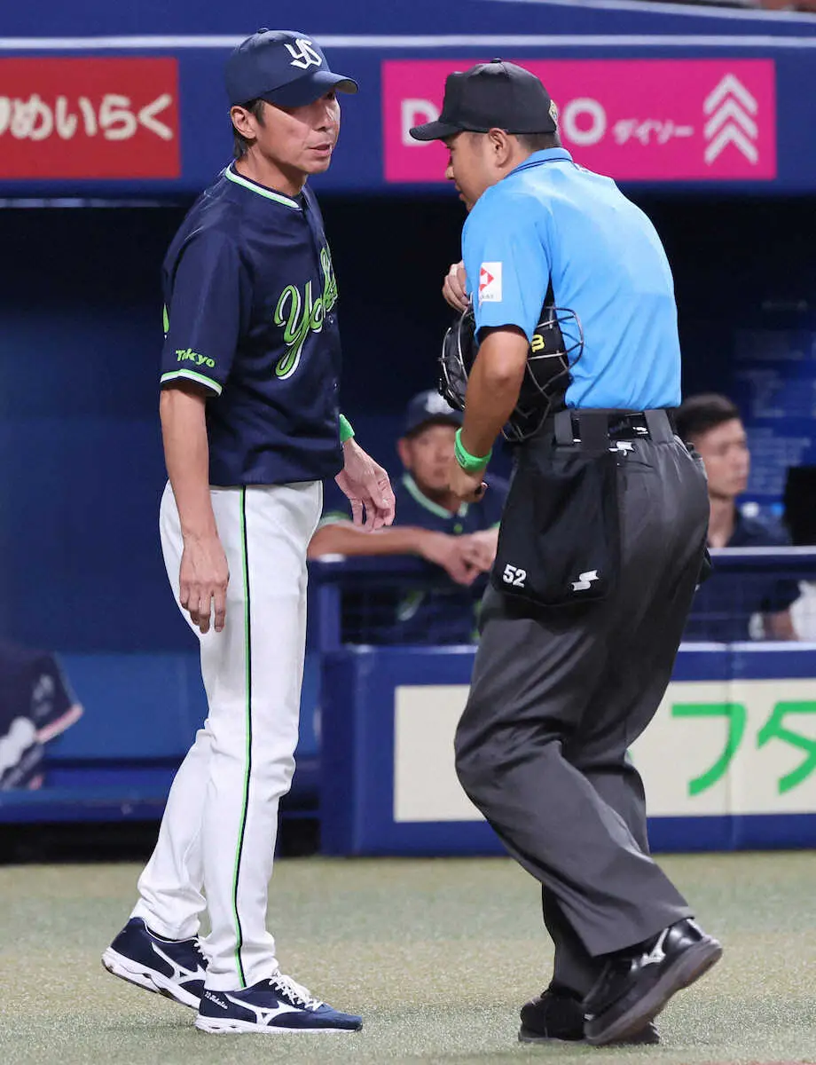 ヤクルトが痛恨サヨナラ負けで中日に同一カード3連敗　自力V消滅し高津監督「前を向いてやるしかない」