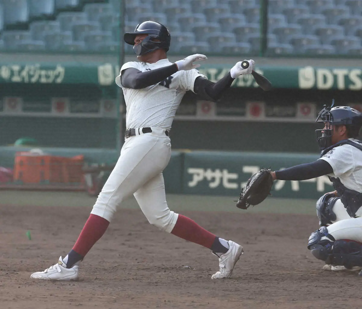 ＜高校野球・甲子園練習　第1日目＞　打撃練習を行う大阪桐蔭・ラマル　（撮影・亀井　直樹）